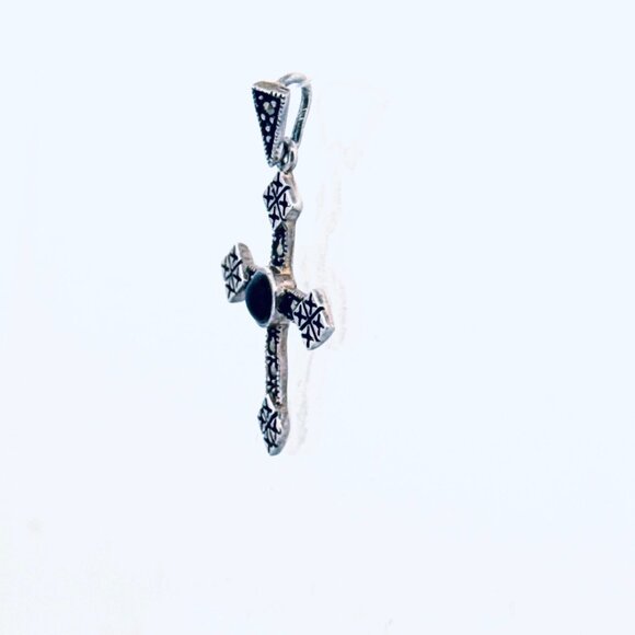 Vintage Sterling Silver 925 Marcasite Onyx Ornate Cross Pendant, 1.46g, No Chain - Picture 4 of 9